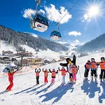 Zauchenseehof 4*