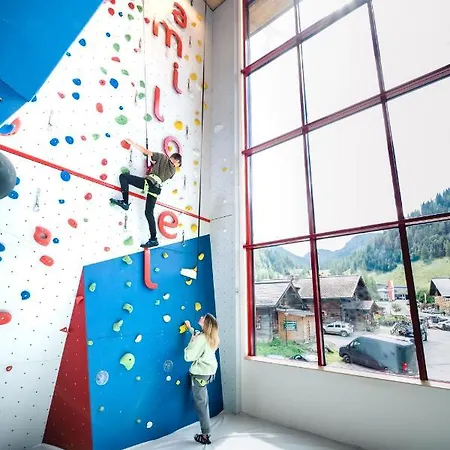 Zauchenseehof 4* زوشنسي