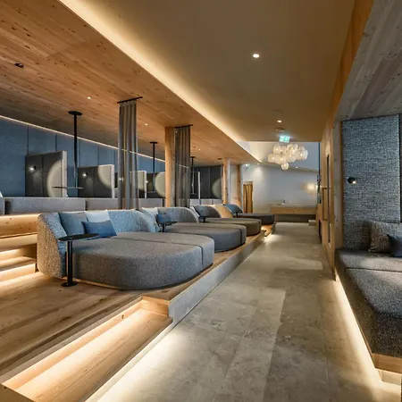 Zauchenseehof Hotel 4*