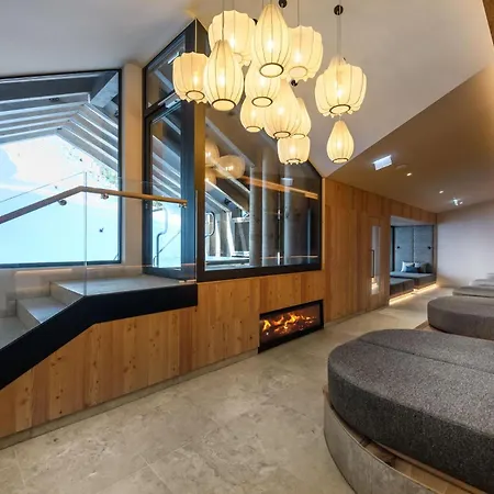 Zauchenseehof 4*