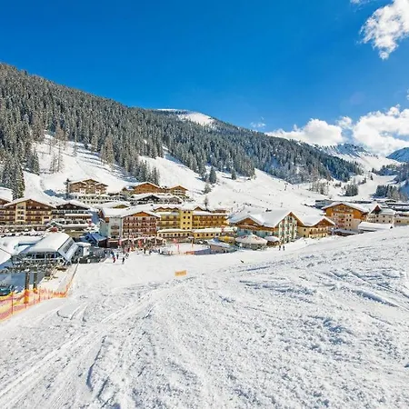 فندق Zauchenseehof