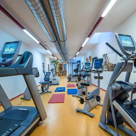 Zauchenseehof 4* زوشنسي