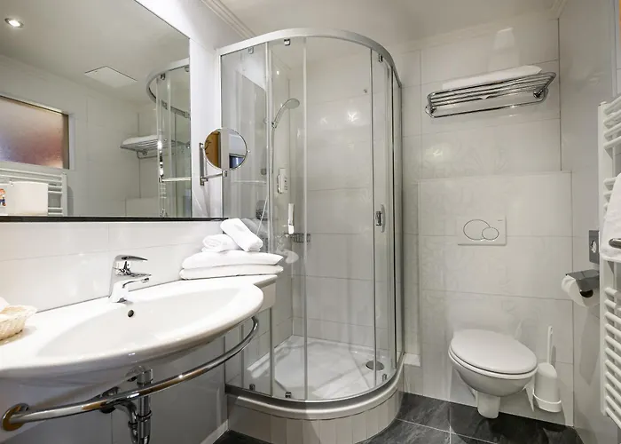 ホテル Zauchenseehof 4*